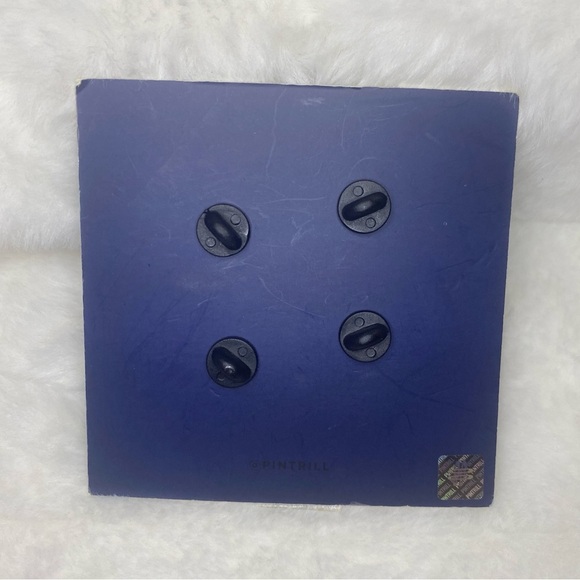 NEW RARE MIU MIU X PINTRILL 2018 LUXURY MIU MIU Collectors Pin Set - Picture 10 of 10